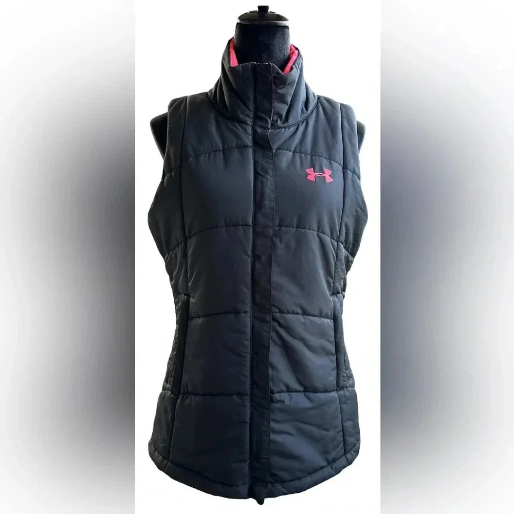 Underarmour black semi fitted puffer vest Sz M#005